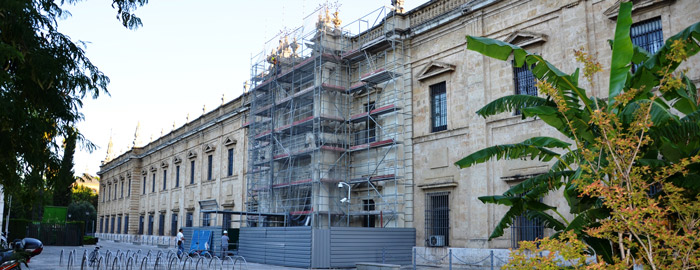 Restauración de la Puerta de Palos de la antigua fábrica de tabacos (Universidad de Sevilla) - Alquiansa