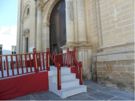 Rampa para la Semana Santa, Iglesia Mayor de Chiclana (Cádiz) - Alquiansa