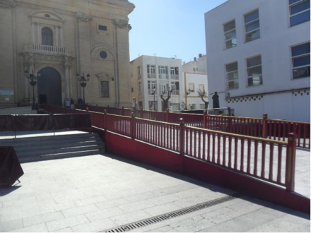 Rampa para la Semana Santa, Iglesia Mayor de Chiclana (Cádiz) - Alquiansa