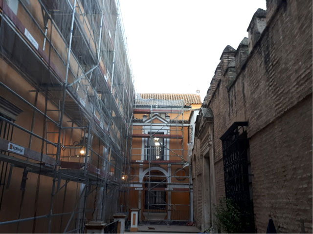 Restauración del cenador del león y rehabilitación de fachadas en múltiples emplazamientos del Alcázar de Sevilla - Alquiansa
