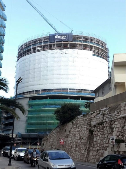 Gibraltar - Andamios para el perímetro de un edificio de planta ovalada - Alquiansa