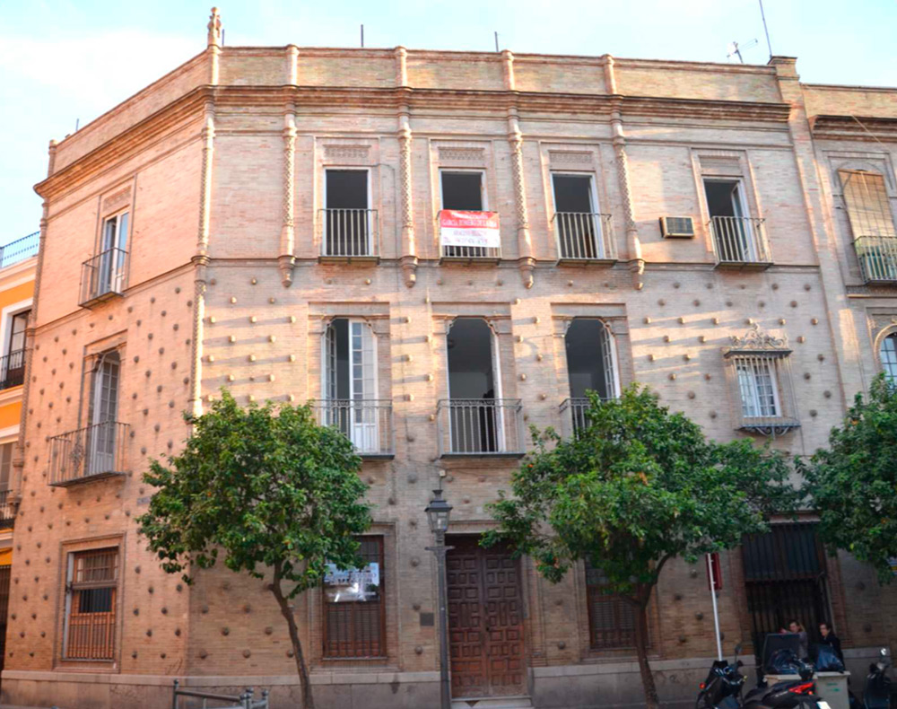 Casa de las Conchas de Aníbal González (Sevilla) - Alquiansa