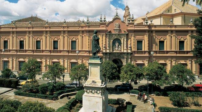 Fachada principal del Museo de Bellas Artes de Sevilla - Alquiansa