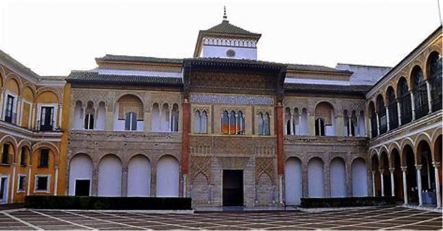 Restauración de las galerias laterales de la puerta de Pedro I del Alcázar Sevilla - Alquiansa