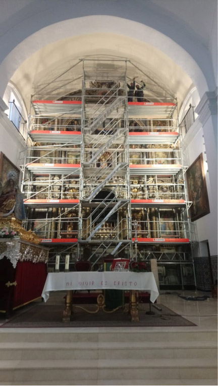 Restauración del retablo mayor de la Parroquia de Valverde del Camino - Alquiansa