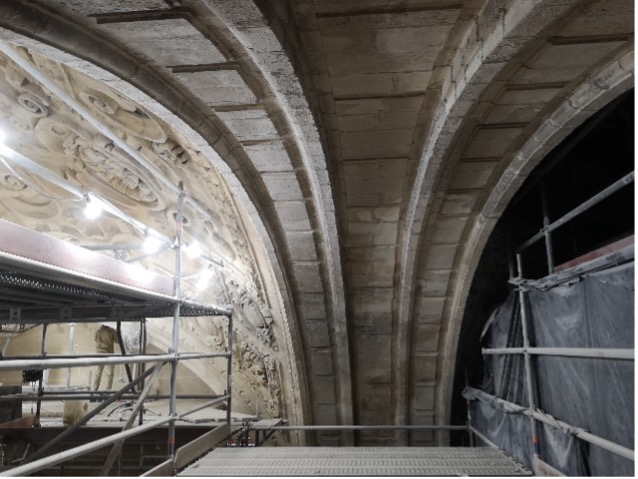 Andamio para la restauración del interior de la parroquia del Sagrario, Catedral de Sevilla - Alquiansa