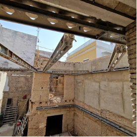 Estabilizador interior en un edificio de tres plantas del centro histórico de Sevilla - Alquiansa